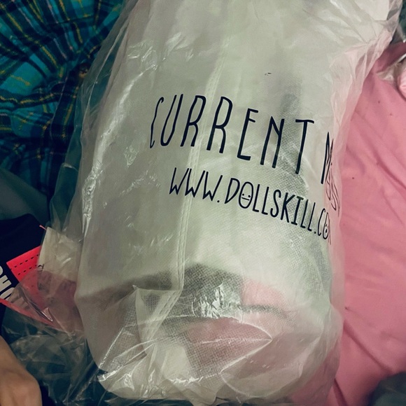 NWT - Current Mood Wicked Way Chain Stuffed Mini Duffel Bag Pink - Picture 9 of 9